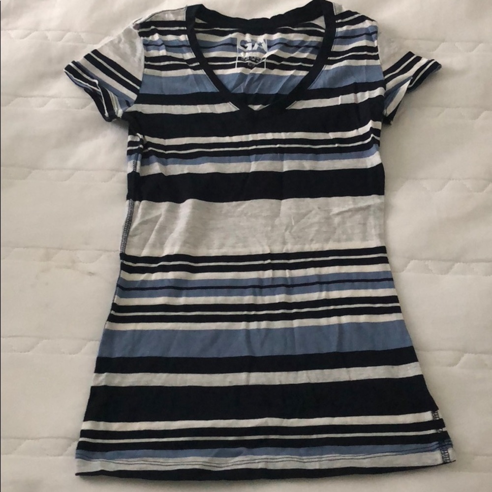 garage v neck shirt